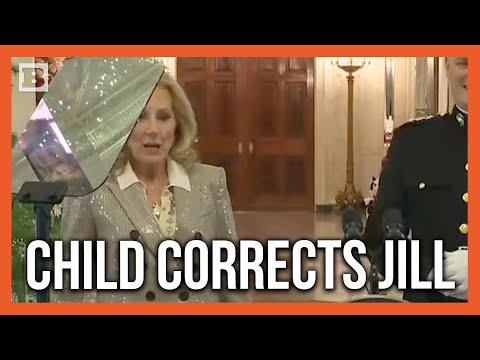 You are currently viewing Child Calls Out Jill Biden for Holiday Slip-Up: Christmas Wins!