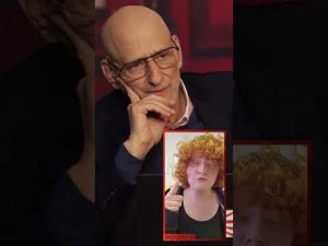 Read more about the article Alien-Like Gazes: You Won’t Believe This Woman’s Unbelievable Eyes