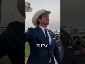 Read more about the article Comedian Mocks Deportation Protest with Hilarious Twist