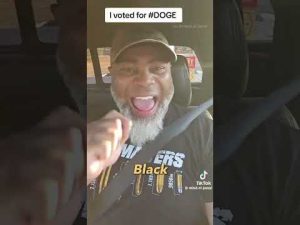 Read more about the article Democrats Panic as GOP Surges in Latest Polls