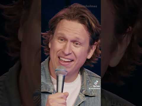 You are currently viewing Comedian Shocks Atheists with Bold ‘Christ-Pills’ Routine