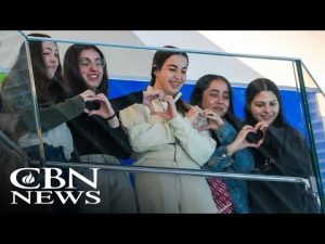 Read more about the article Israeli Mall Closes Doors for Exclusive Shopping Day for Freed Hostages!