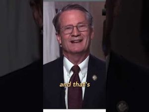 Read more about the article Congressman Schools CNN Host on Ukraine Debate