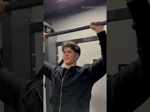 You are currently viewing Battle of the Sexes: Hilarious Gym Rivalry Unleashed