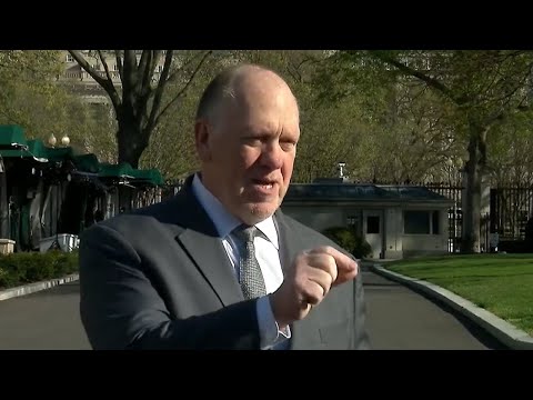You are currently viewing Tom Homan Exposes the Truth Behind Deportations and the Migrant Crisis