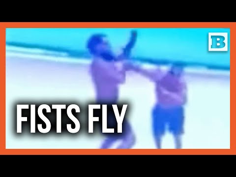 You are currently viewing Beach Boxing Brawl: Man Detained After Wild Fight Erupts!