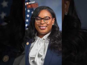 Read more about the article Body Slamming Agents on Camera? This Shocking Video Will Make You Think!