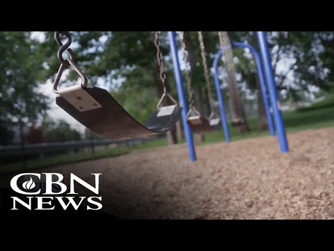 You are currently viewing Trump Promises ‘Baby Bonuses’ Amid America’s Historic Birth Rate Crisis!