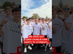 Read more about the article Thousands of Charlie Kirk ‘Freedom’ Shirts Flood College Game