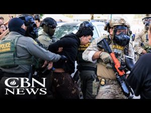 Read more about the article Trump Storms Chicago: Will Chaos Erupt on the Streets?